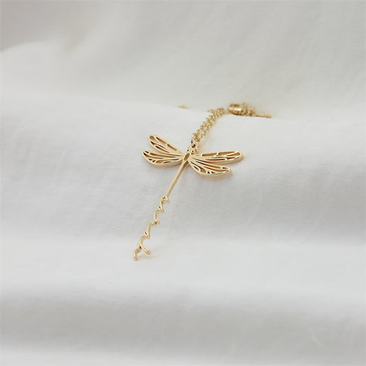 トンボのカスタムネームネックレス