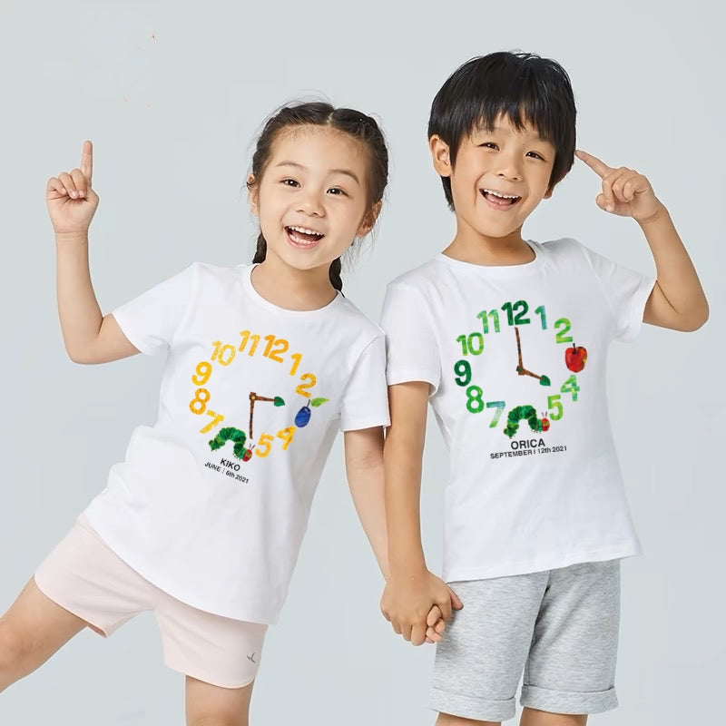 楽しい柄の子供用半袖にはバースデーメッセージが入っています·時計 - Fallook