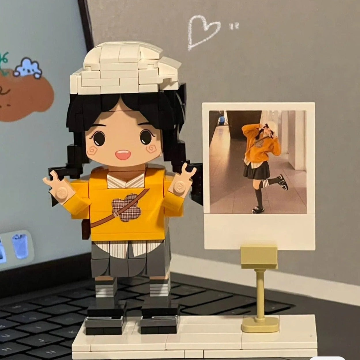 カスタマイズされた 2 人ビルディングブロックキャラクターフォトフレーム小さな粒子ビルディングブロック家の装飾ビルディングブロック人形 白いフォトフレーム - Fallook