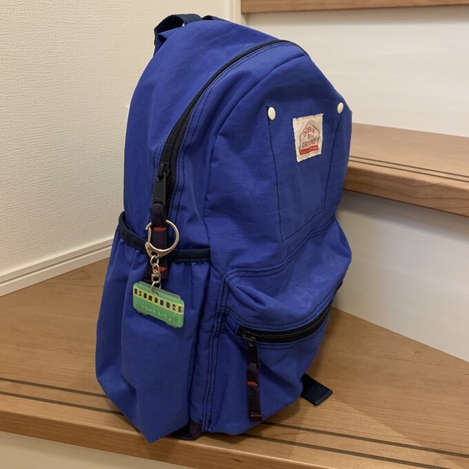 キーホルダー 入園入学 お名前入り*アクリル ネームキーホルダー♪公共交通機関のスタイル - Fallook