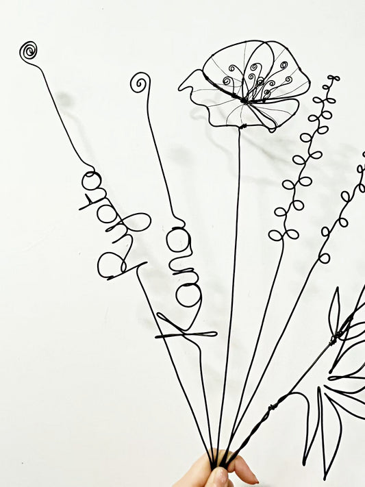 名前入りで枯れない花 | フラワーシリーズ03 | 母の日 | 誕生日 | 記念日 4つの花+名前