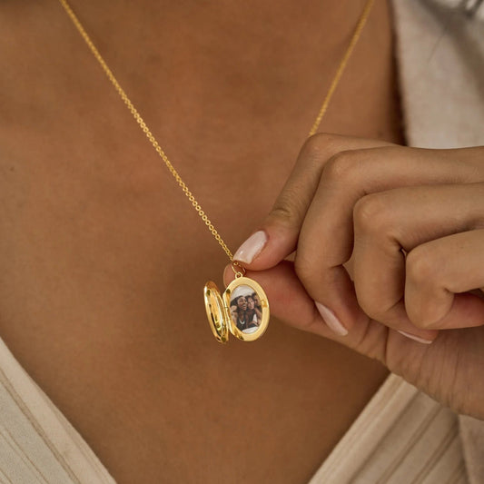 写真入りのロケットネックレス 母の日ギフトネックレス