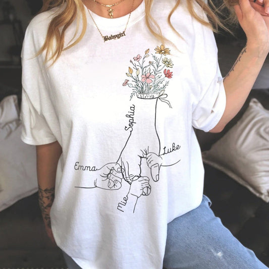 子供の手をつなぐ名前入りカスタムTシャツ - Fallook