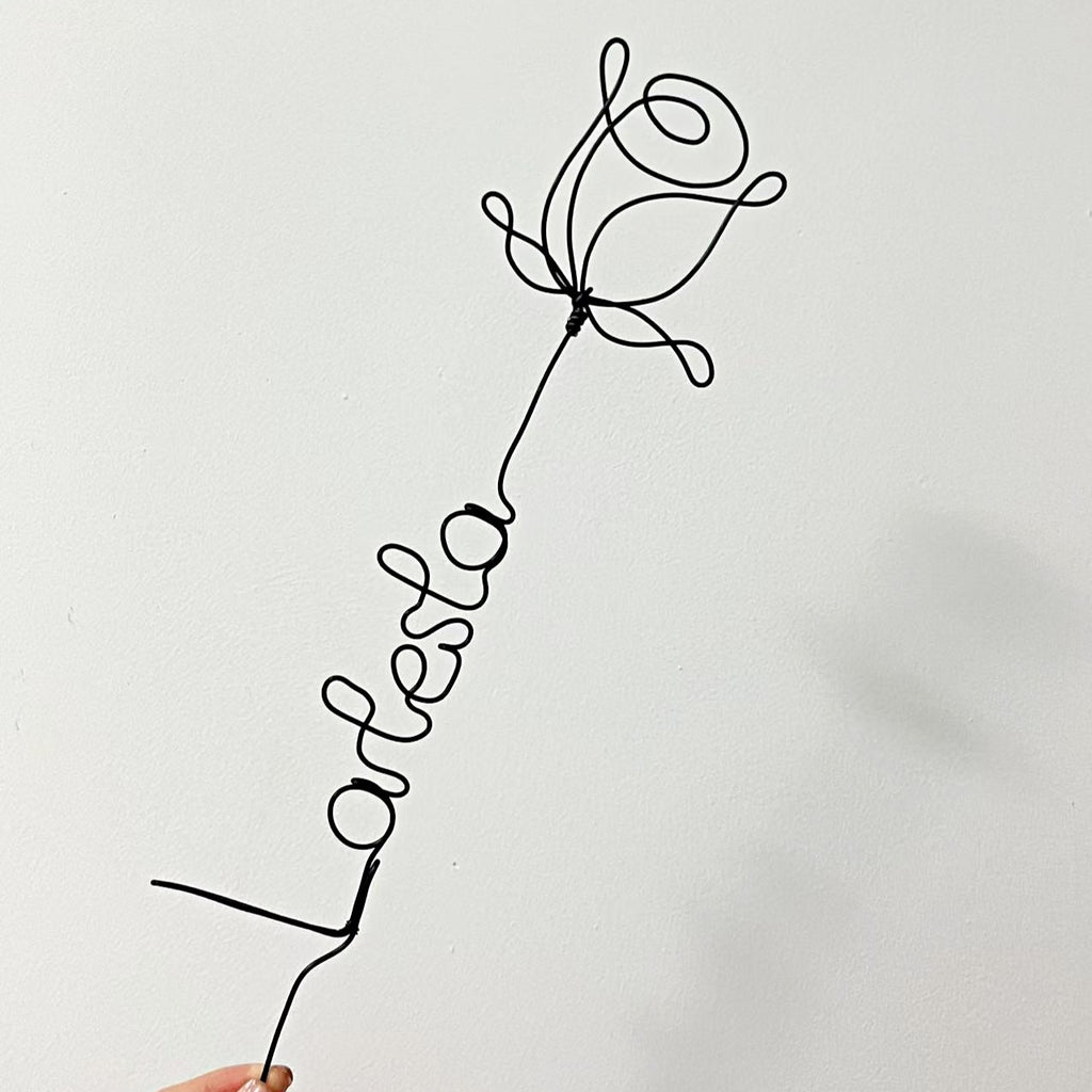 名前入りで枯れない花 | バラ | 母の日 | 誕生日 | 記念日