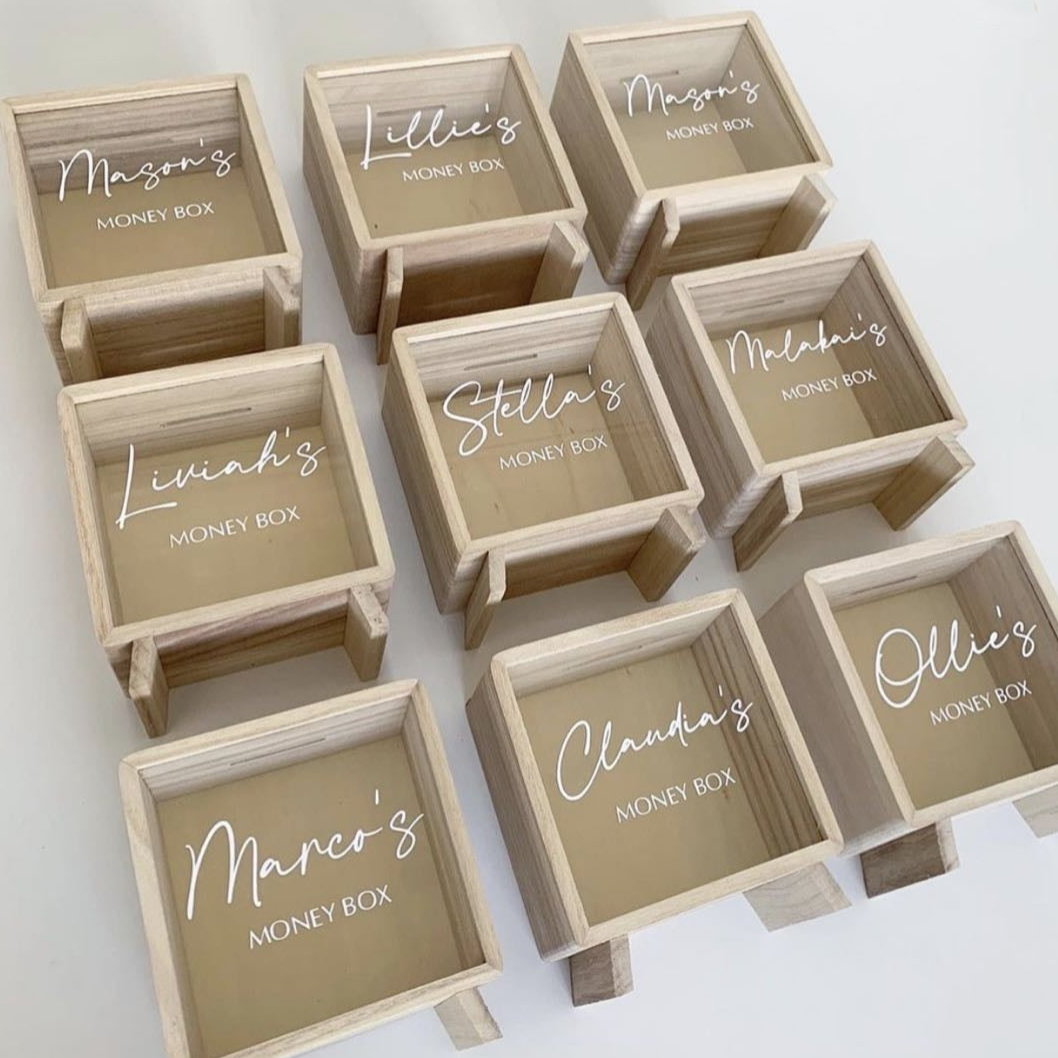 オリジナル貯金箱-自分の名前をカスタマイズする - Fallook