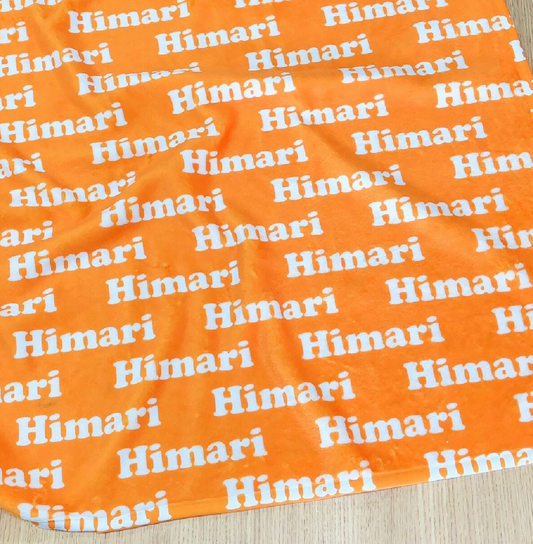 新発売！名入れ 総柄 ネーム ひざ掛け 誕生日プレゼント プレゼント 推し イベントグッズ ペット 名前入り - Fallook