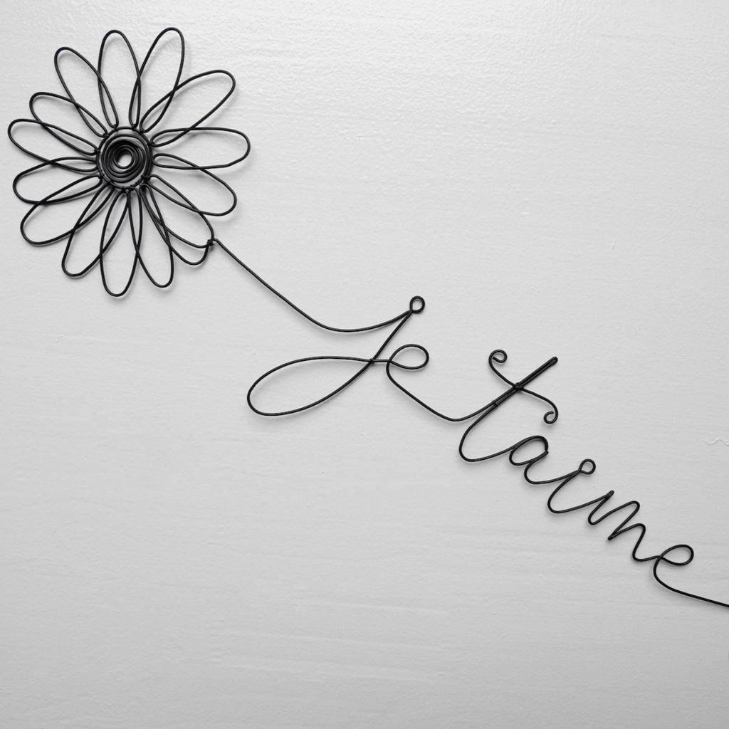 名前入りで枯れない花 | デイジー | 母の日 | 誕生日 | 記念日