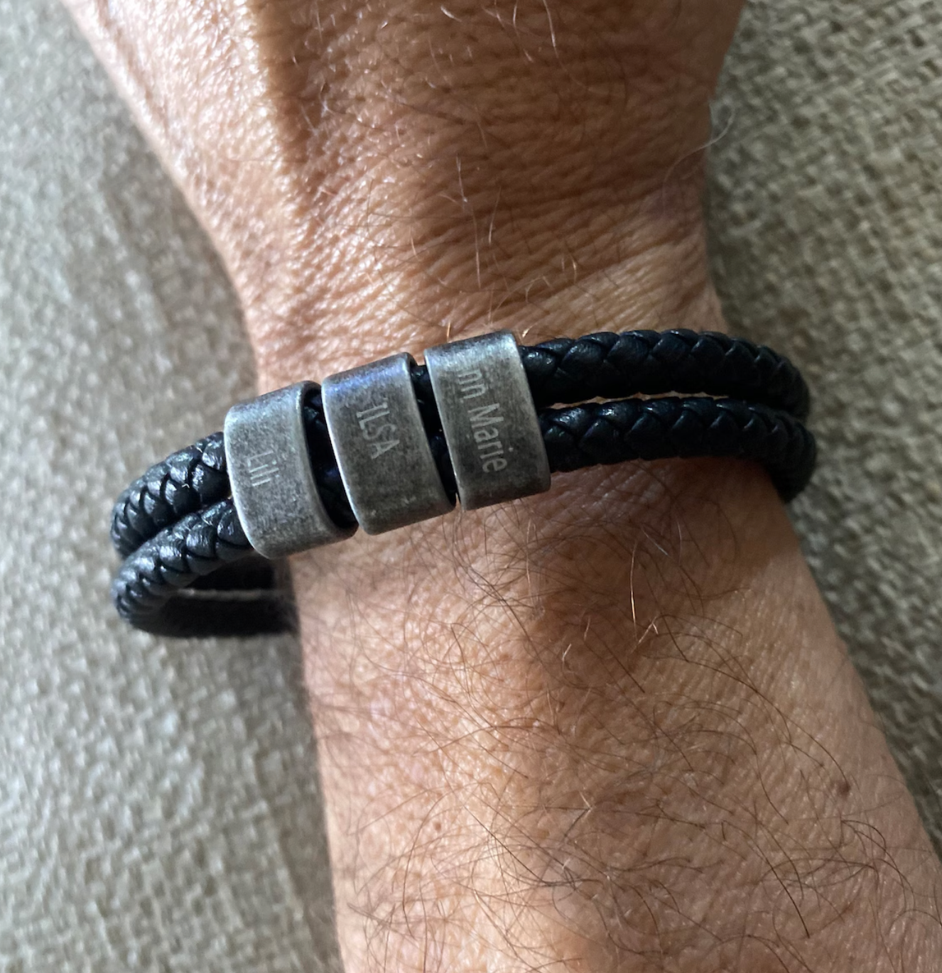 父の日用パーソナライズされたギフト ｜ブラックレザー ｜刻印入り