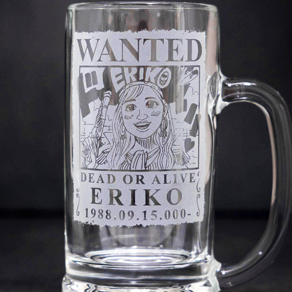 あなたも海賊王に！　海賊風 似顔絵 名入れ 彫刻 ビールジョッキ