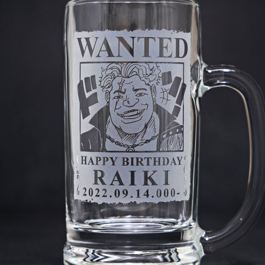 あなたも海賊王に！　海賊風 似顔絵 名入れ 彫刻 ビールジョッキ