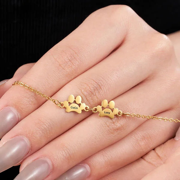 女性のペット愛好家のための刻まれた名前の誕生日記念ギフトとパーソナライズされたかわいい犬の猫の足プリントブレスレット - Fallook