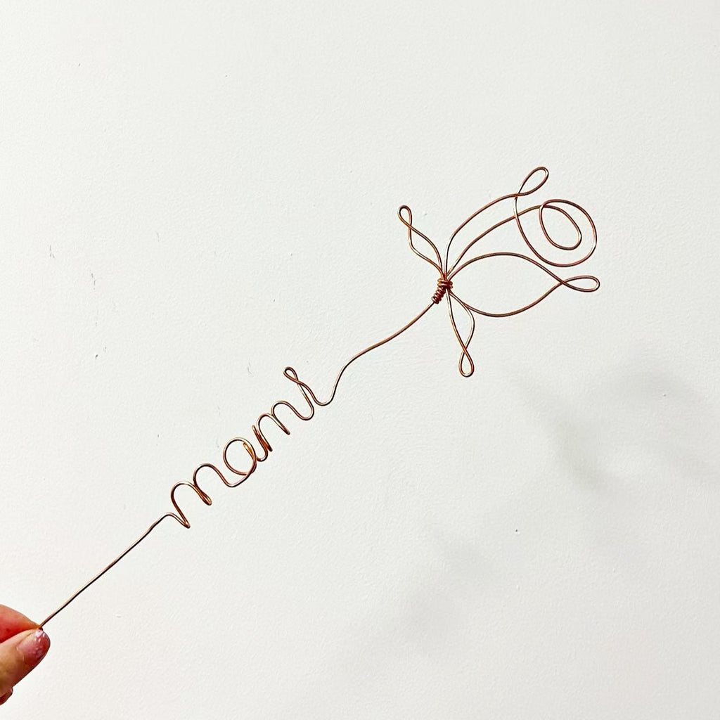 名前入りで枯れない花 | バラ | 母の日 | 誕生日 | 記念日