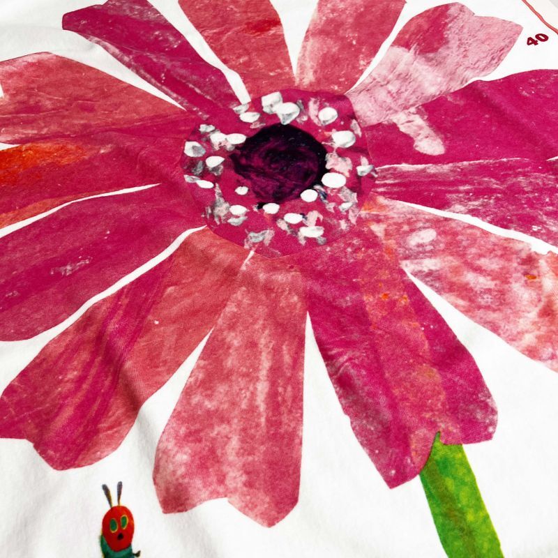 絵本テイストが大人気です!名前入りの絵本柄ブランケットです｜ピンクの花 - Fallook