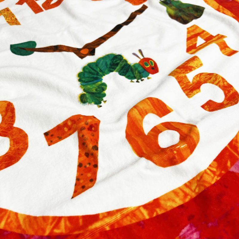 絵本テイストが大人気です!名前入りの絵本柄ブランケットです｜時計 - Fallook