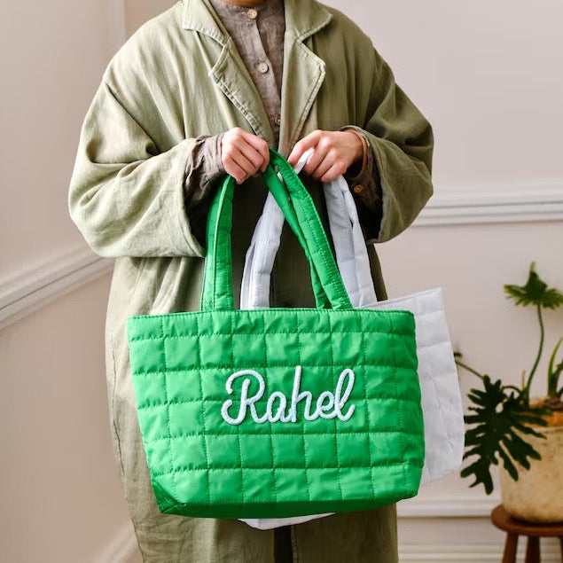 NEW ARRIVAL! 刺繍入りキルトナイロントートバッグ