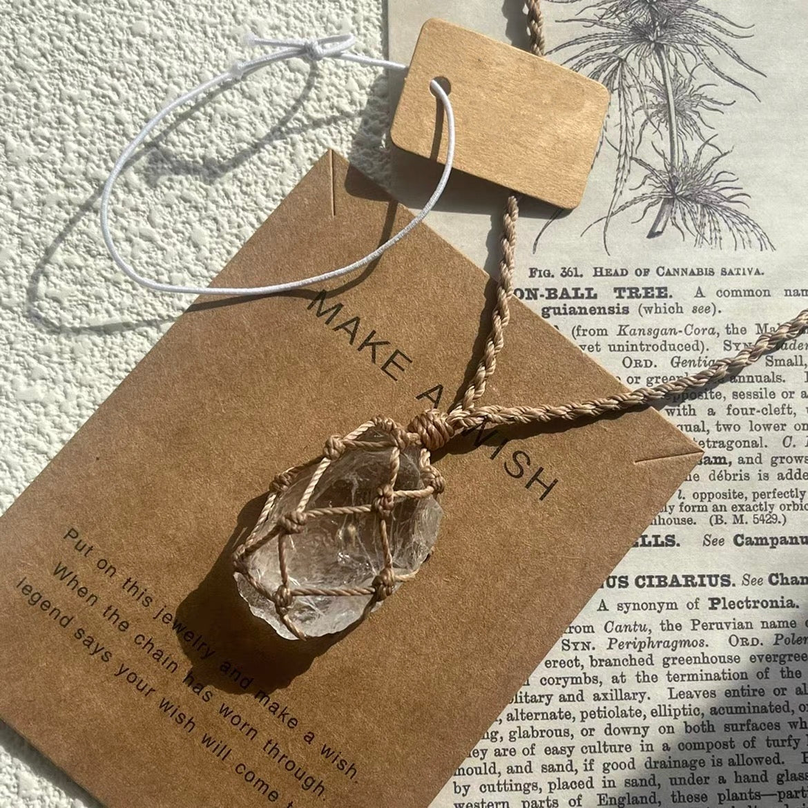 純粋手編み天然ホワイトクリスタル原石パワーペンダントです