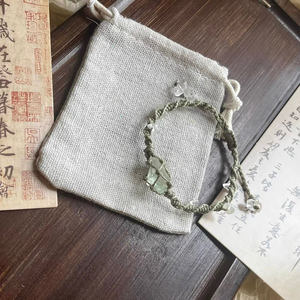 天然カラークリスタルの原石を手編みしたパワーブレスです｜招財｜自信｜健康