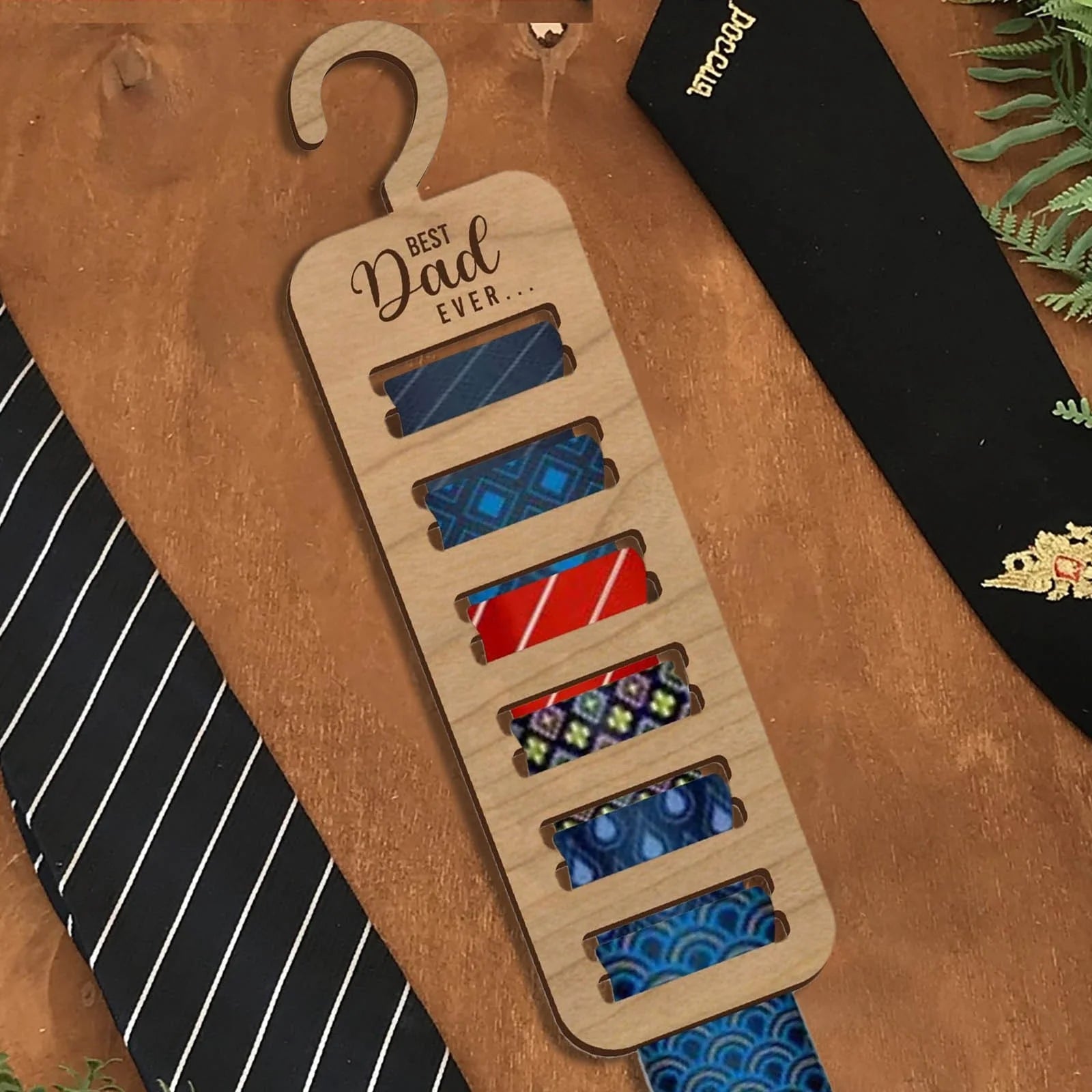 父の日木製クラフトタイラック - スペースセービング＆マルチファンクション