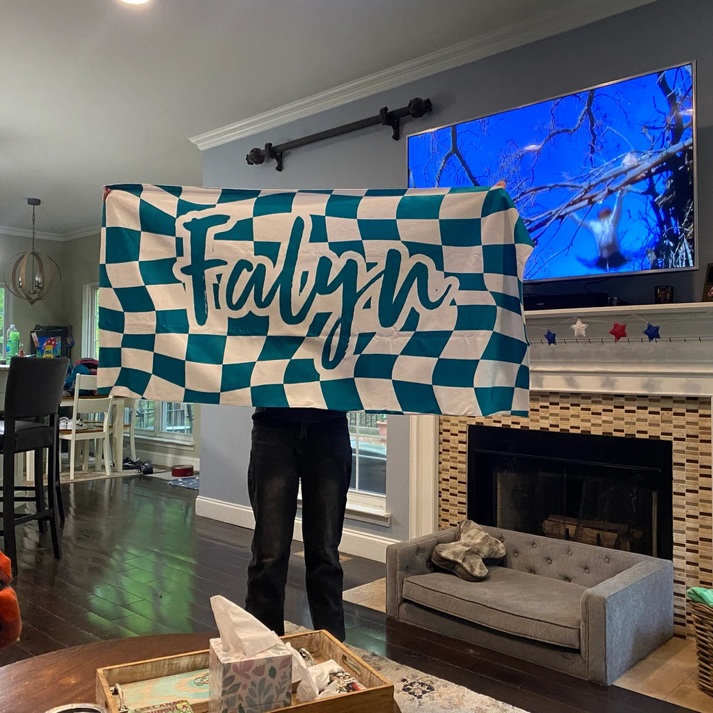 オリジナル名前入りビーチタオル ♪  碁盤目風です