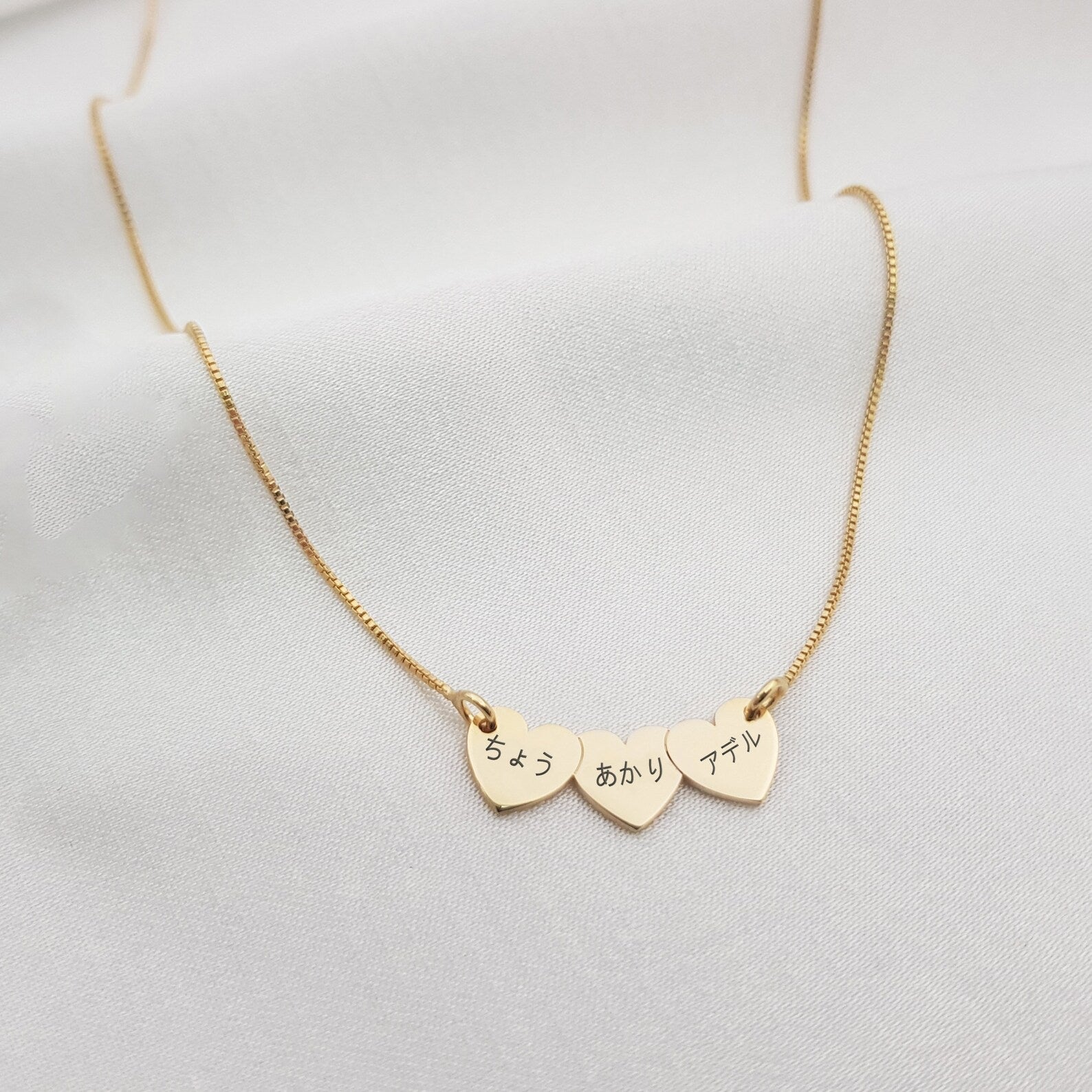 心とパーソナライズ名のネックレス - Fallook