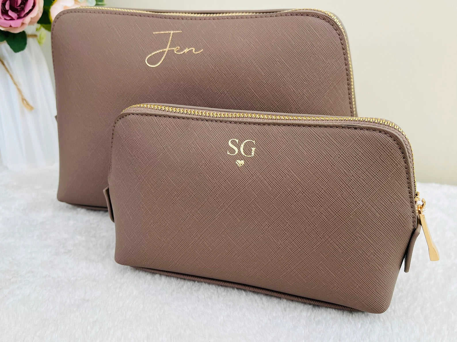 2025年新着！パーソナライズされたモノグラム化粧ポーチ 皮革