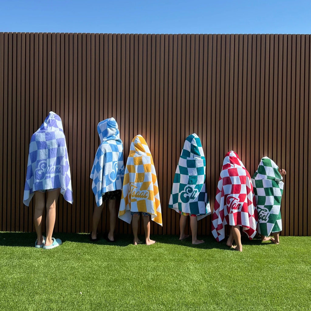 オリジナル名前入りビーチタオル ♪  碁盤目風です