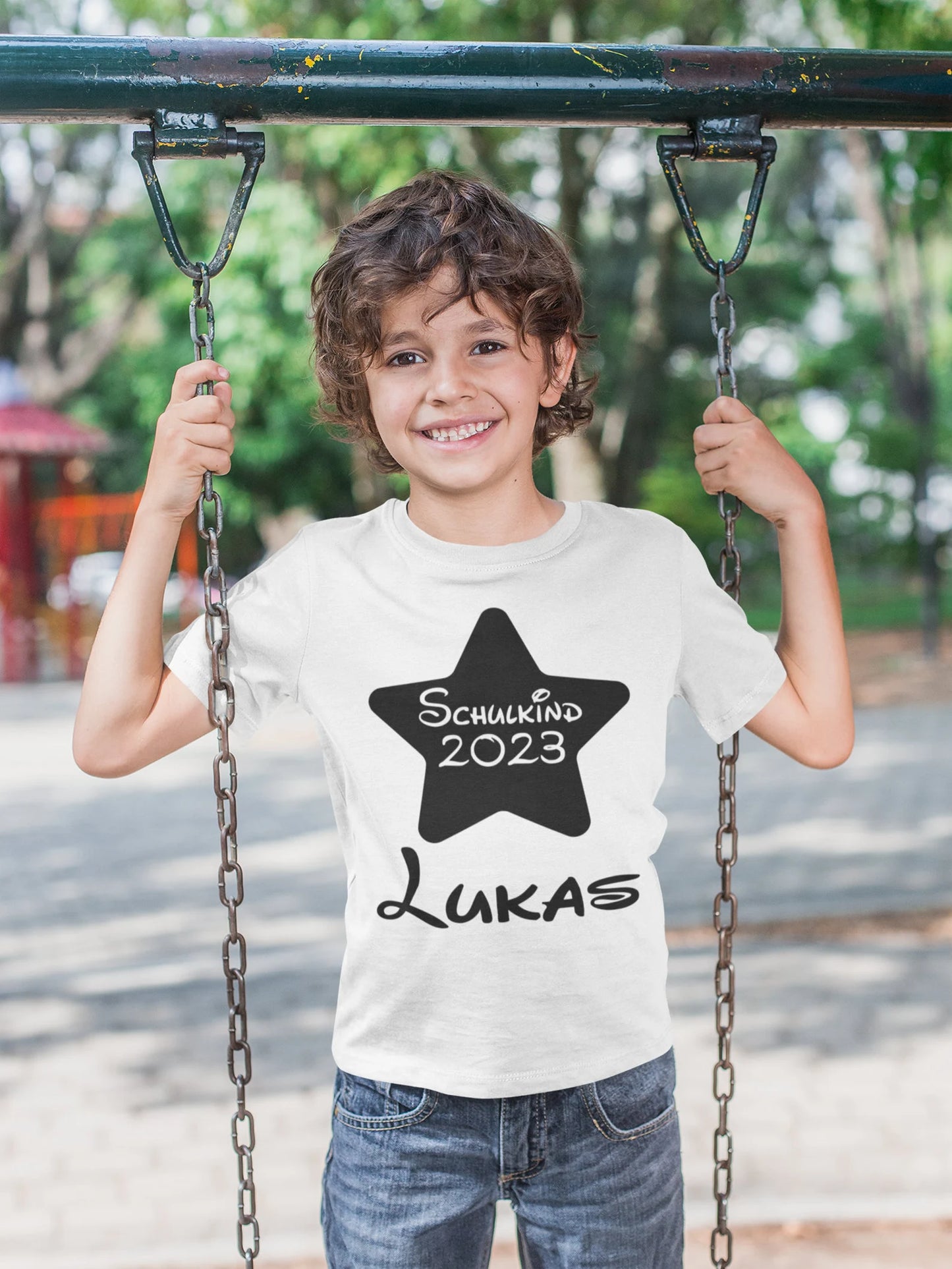 Store-style kids T-shirt ☆ Enter your name ☆