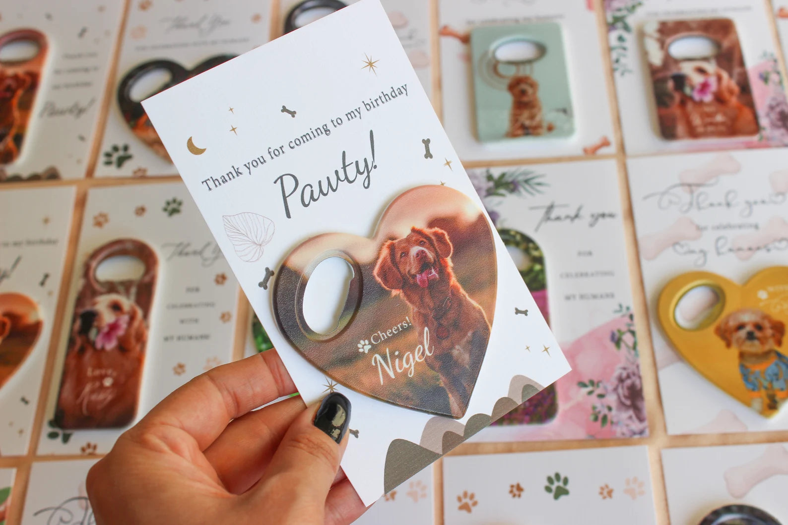 New！【オーダーメイド】パーソナライズド 犬の誕生日 マグネットボトルオープナー