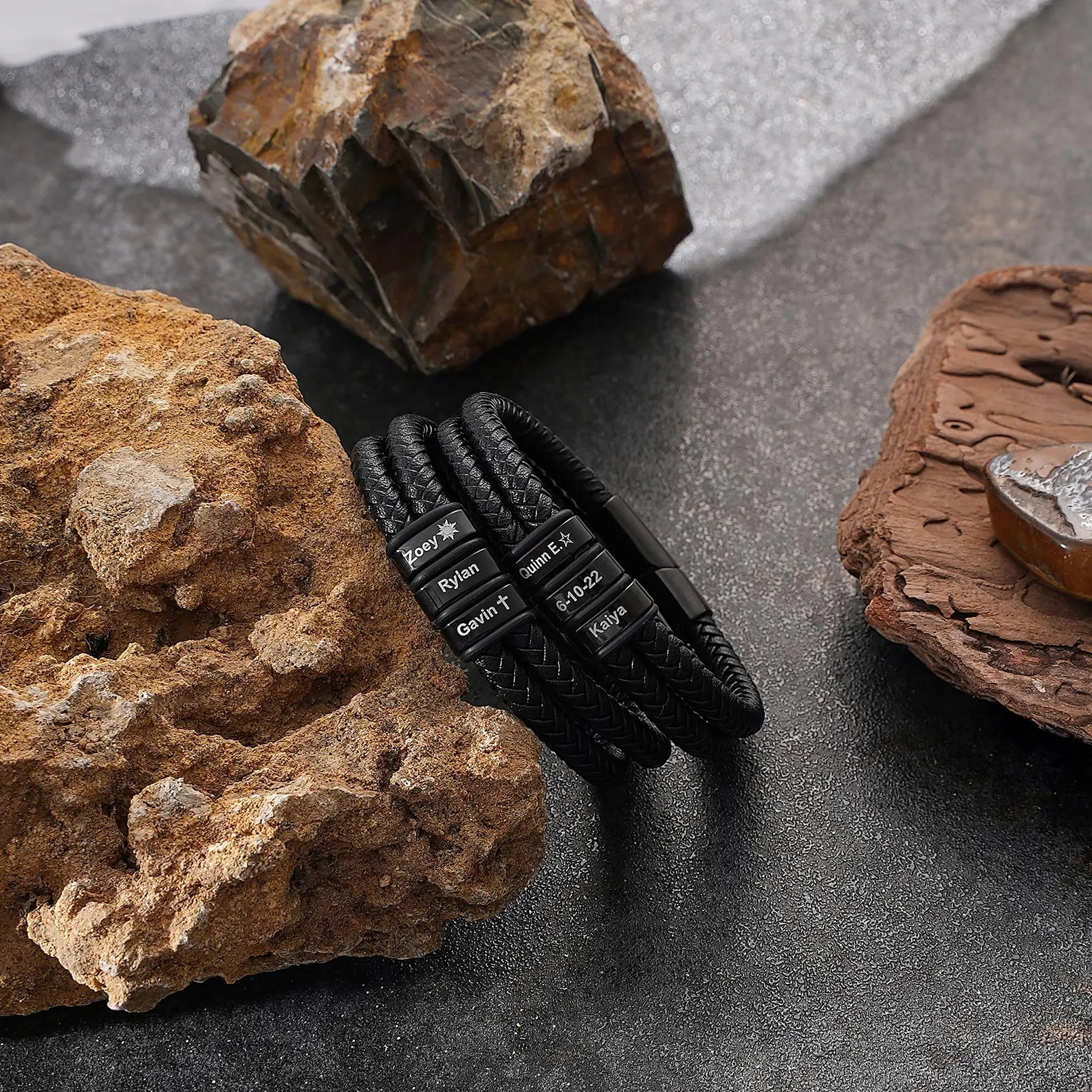 父の日用パーソナライズされたギフト ｜ブラックレザー ｜刻印入り 家族