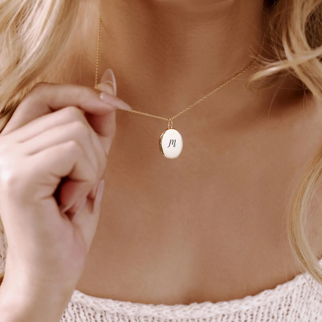 写真入りのロケットネックレス  母の日ギフトネックレス