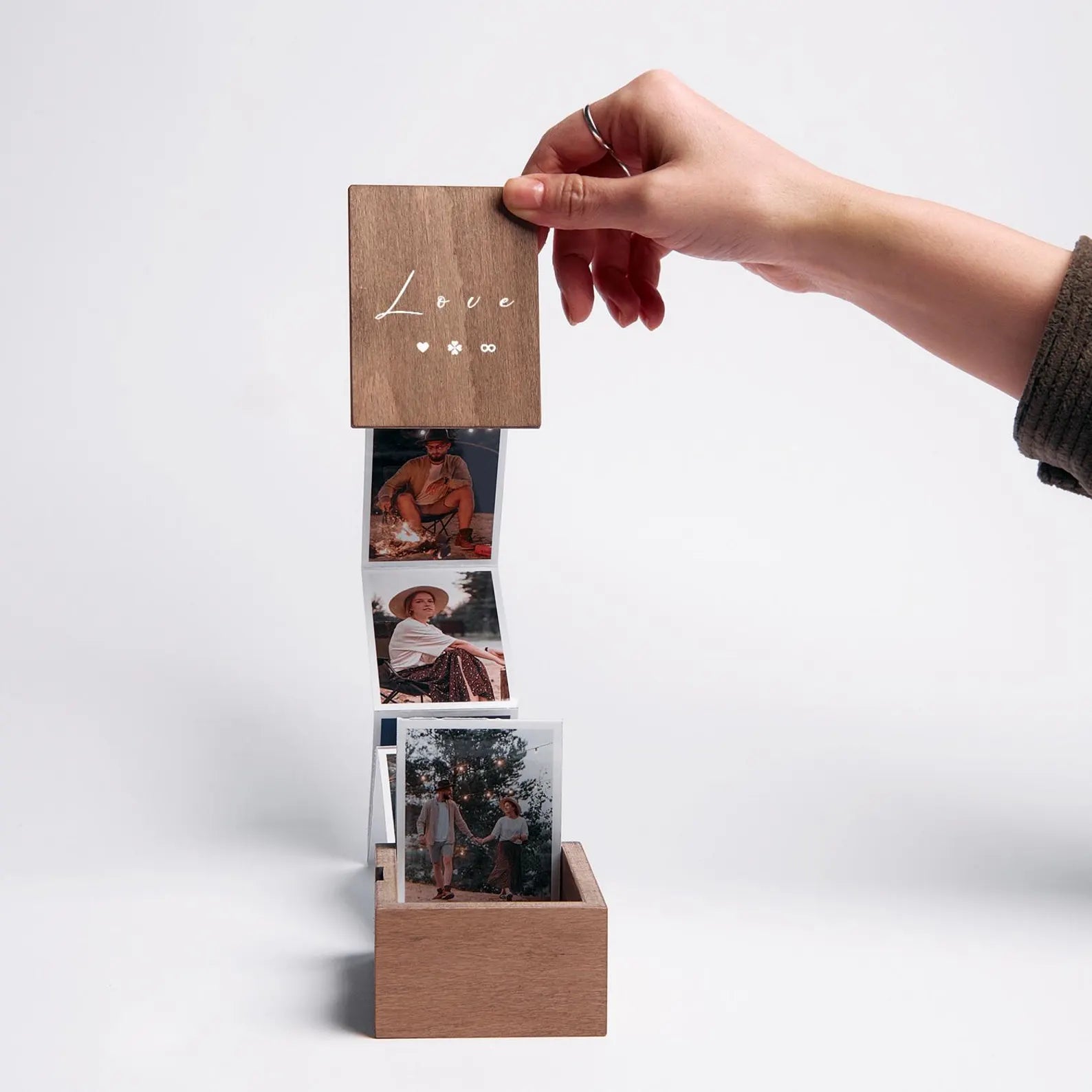 オーダーメイド 木製 写真入り フォトケース 名入れ 日付き バレンタイン カップル プレゼント