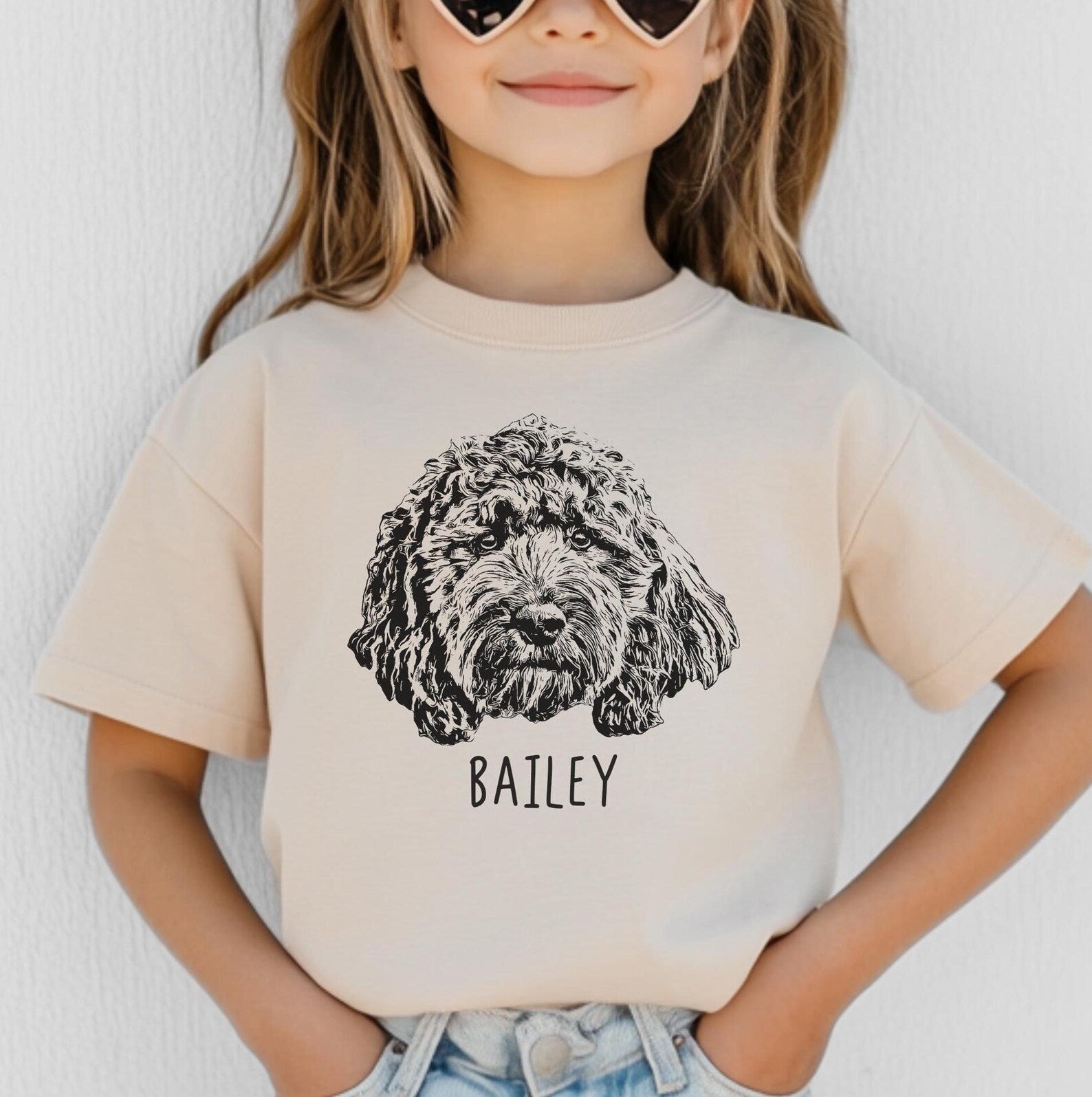 Store-style kids T-shirt ☆ Enter your name ☆