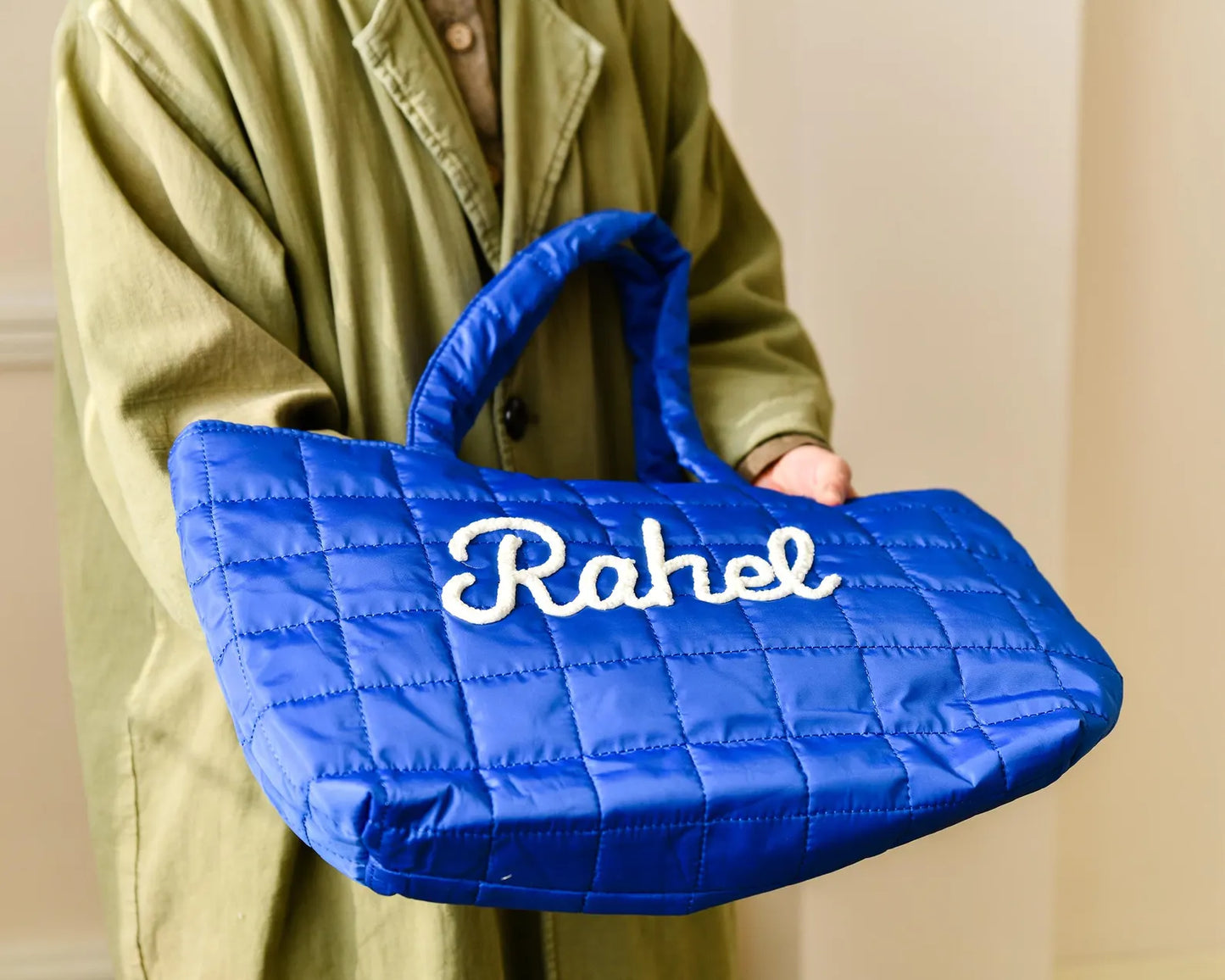 NEW ARRIVAL! 刺繍入りキルトナイロントートバッグ