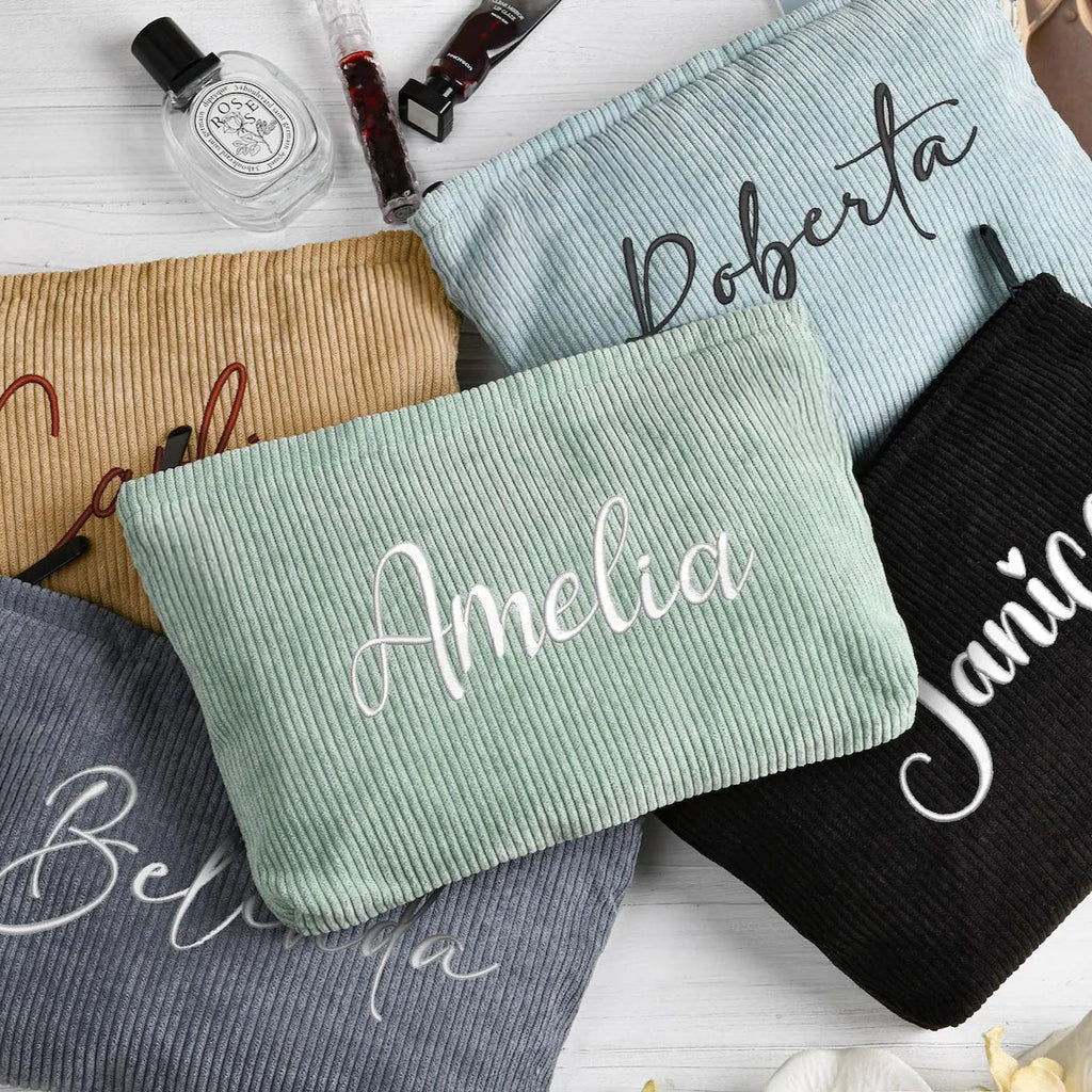 NEW ARRIVAL! 【名前刺繍】パーソナライズ刺繍入り コーデュロイ化粧ポーチ 収納