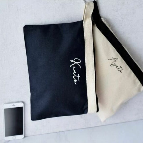 【名入れ＊フラットポーチ】キャンバス オムツポーチ 出産祝い 母子手帳ケース お着替え入れ - Fallook